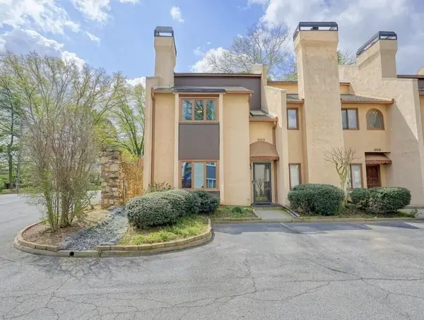 200 Roswell Landings Drive, Roswell, GA 30075