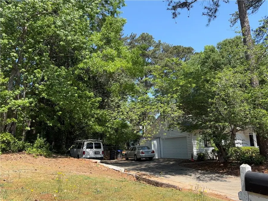 2653 W Regal Court, Lawrenceville, GA 30044 - #3