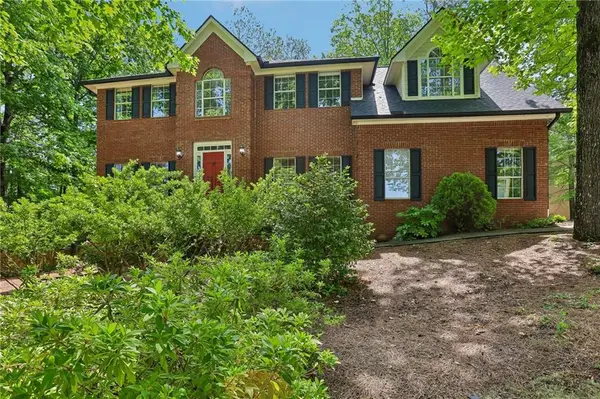 12235 Greenmont Walk, Alpharetta, GA 30009