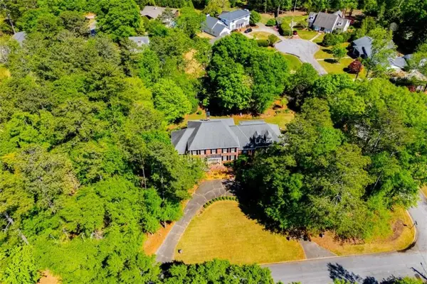 203 S Ole Hickory Trail S, Carrollton, GA 30117