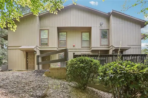 2808 Cumberland Court Se, Smyrna, GA 30080