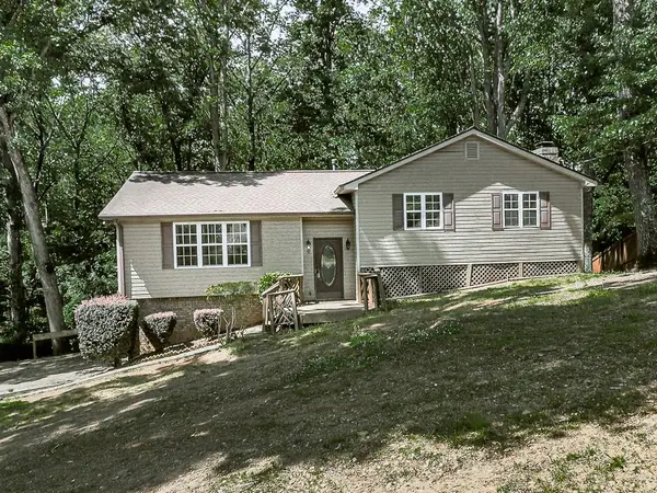 6911 Beechwood Drive, Acworth, GA 30102