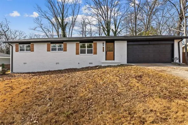 520 Stonewood Drive, Stone Mountain, GA 30087