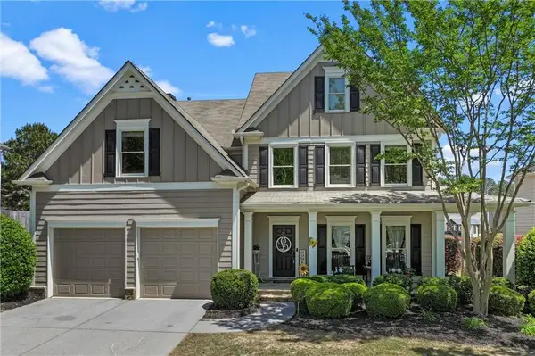 125 Fallen Oak Drive, Dallas, GA 30132