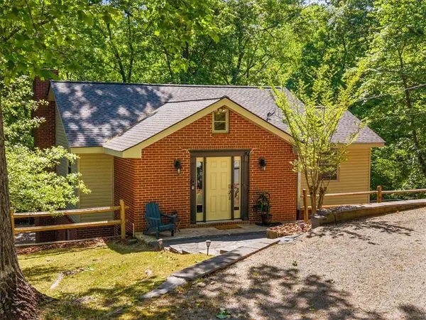 9670 Lee Circle, Gainesville, GA 30506