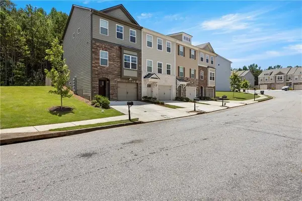 945 Belfry Terrace, Fairburn, GA 30213