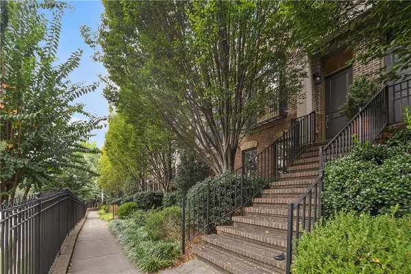 3552 Roswell Road Nw, Atlanta, GA 30305