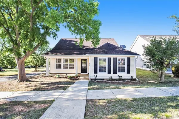 430 Fairlawn Drive, Stockbridge, GA 30281