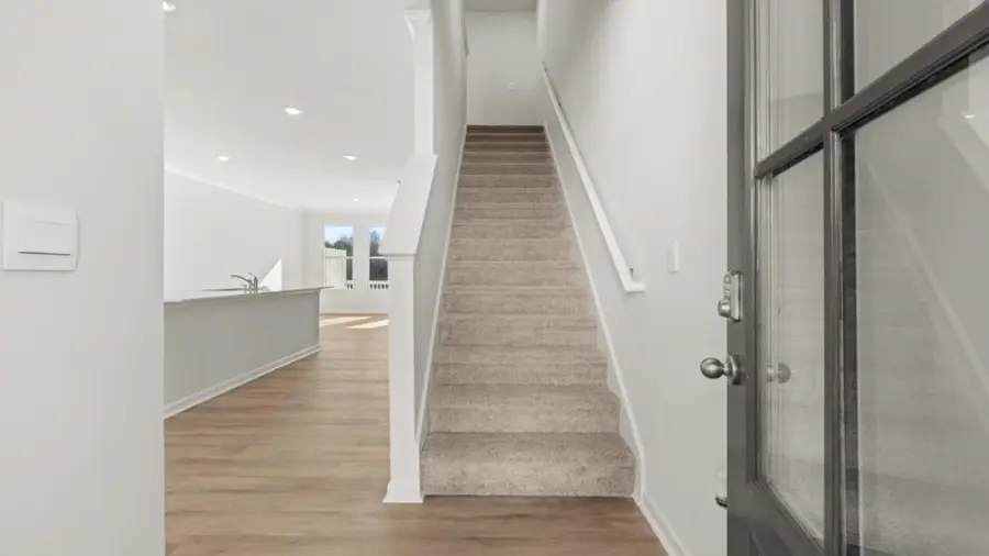 6704 Leigh Street, Flowery Branch, GA 30542 - #2