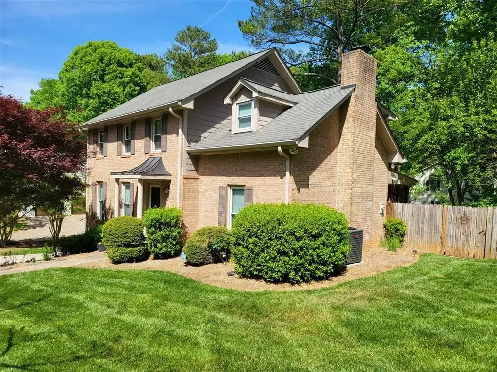 210 Wickerberry Hollow, Roswell, GA 30075 - #1