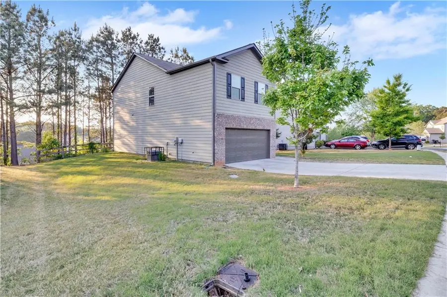 418 Lake Ridge Lane, Fairburn, GA 30213 - #3