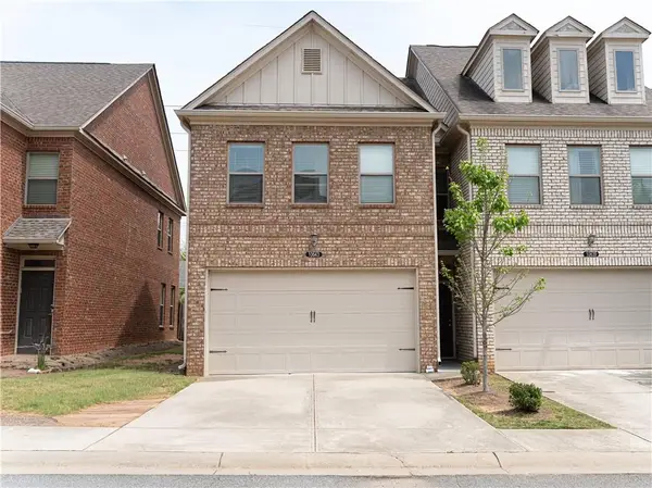 10643 Naramore Lane, Alpharetta, GA 30022