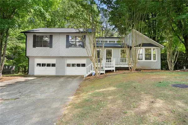 1179 Midland Drive Nw, Acworth, GA 30102
