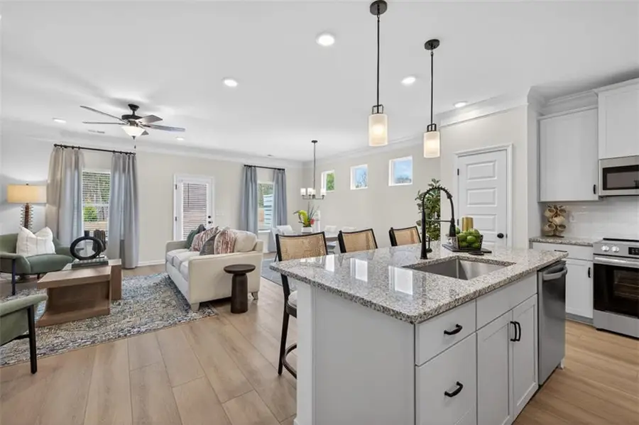 92 Alameda Street #121, Loganville, GA 30052 - #3