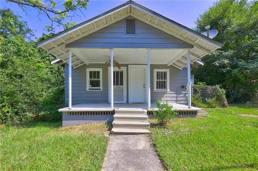 120 Caraker Avenue, Milledgeville, GA 31061 - #2