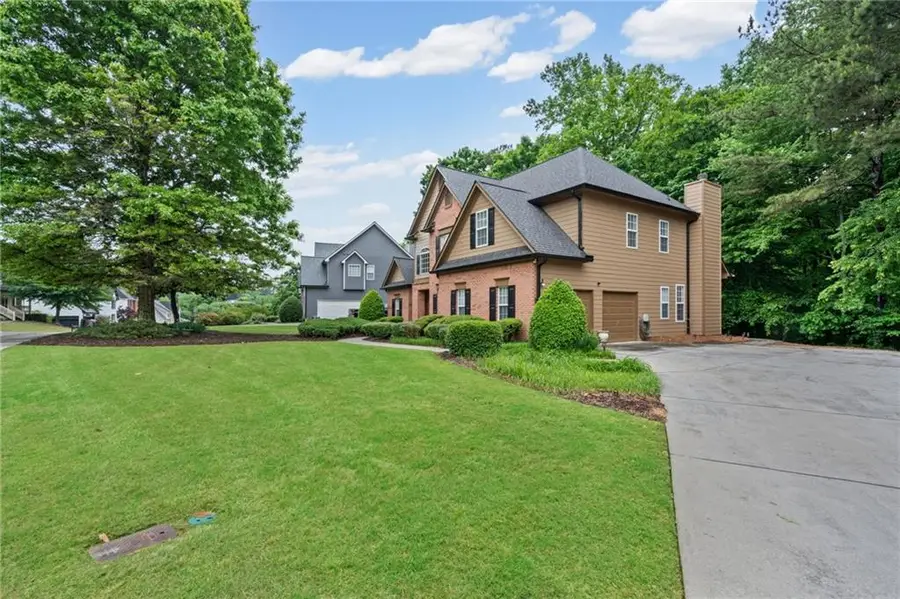 5910 Lake Windsor Parkway, Buford, GA 30518 - #2
