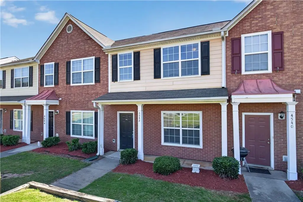 4542 Parkview Square, Atlanta, GA 30349 - #1
