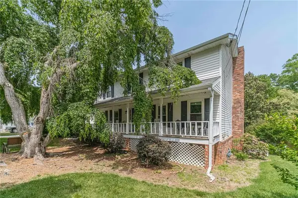 4285 Bending River Trail Sw, Lilburn, GA 30047
