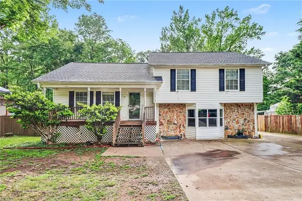 24 Amberidge Drive Nw, Cartersville, GA 30121