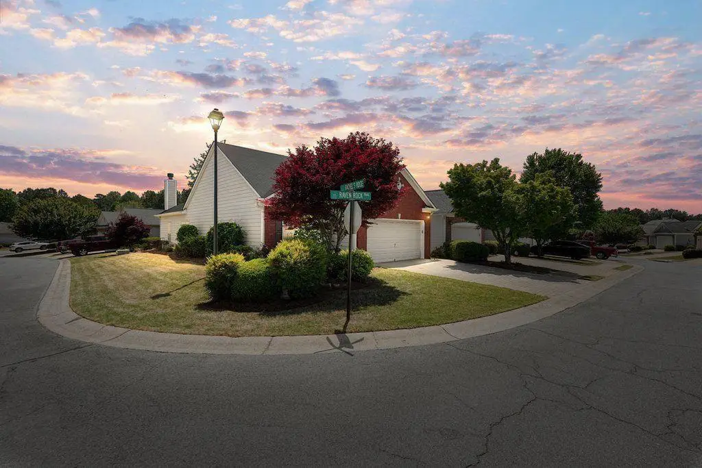 1411 Raven Rock Trail Nw, Kennesaw, GA 30152 - #1