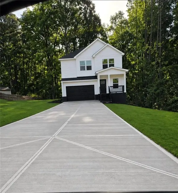 131 Forest Place, Stockbridge, GA 30281