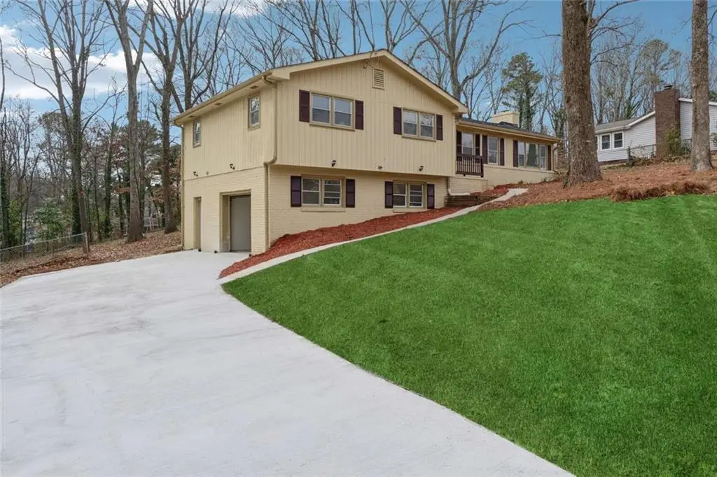 1573 Deerwood Lane, Acworth, GA 30102 - #1