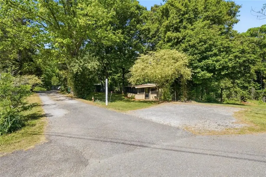 114 Oakcrest Circle, Canton, GA 30115 - #2