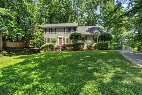 5794 Vantage Court, Stone Mountain, GA 30087