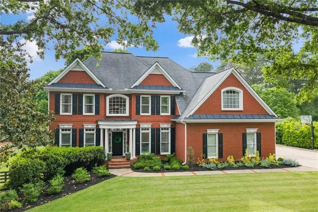 210 Hamilton Way, Roswell, GA 30075 - #1