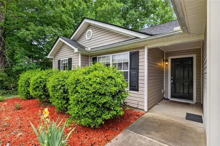 466 Raymond Drive, Winder, GA 30680 - #2