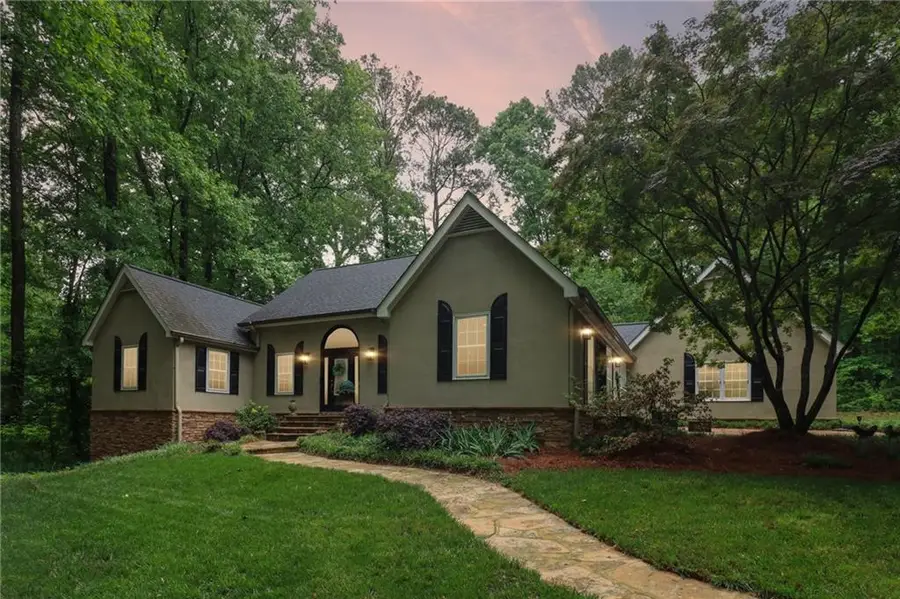 214 Newport Road Sw, Lilburn, GA 30047 - #2