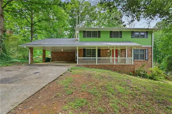 1767 Grandeus Lane, Stone Mountain, GA 30087