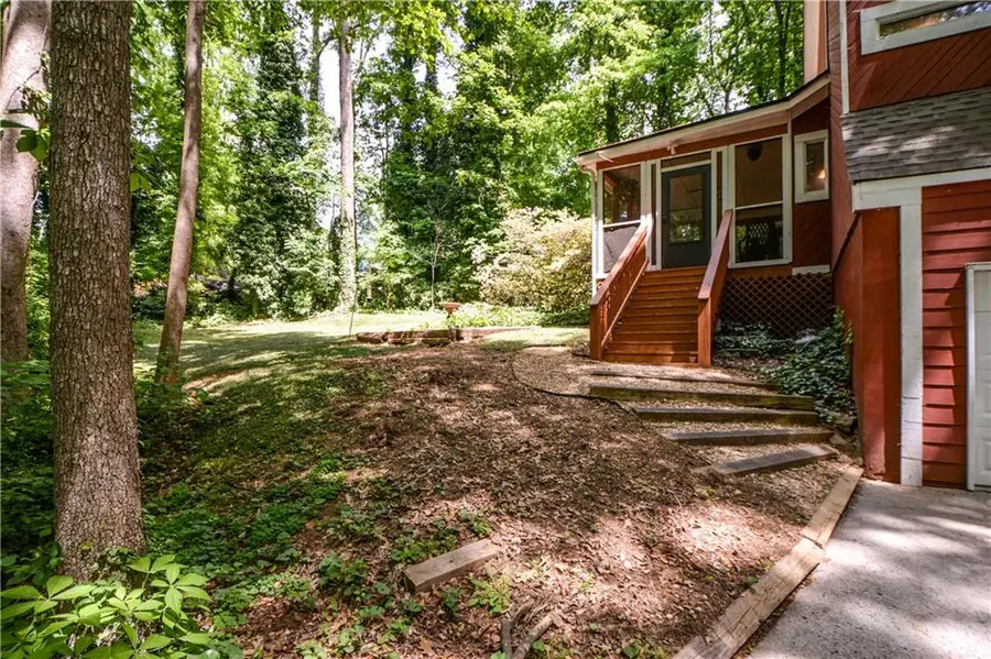 86 Bailey Drive Sw, Lilburn, GA 30047 - #3