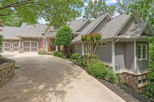 12 Somerset Lane, Cartersville, GA 30121