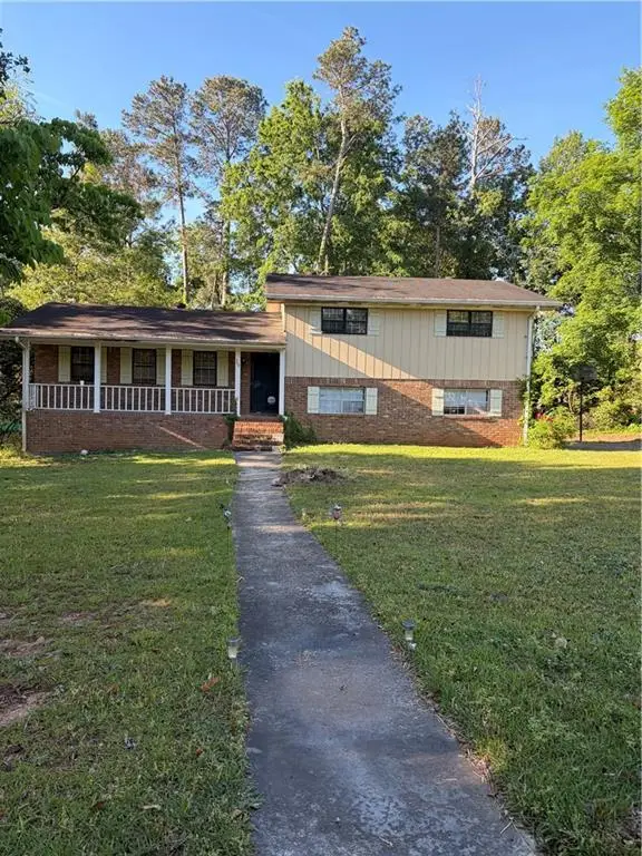 764 Trailwood Drive, Riverdale, GA 30274