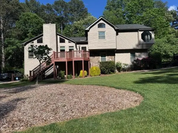 2921 Hadrian Drive Sw, Snellville, GA 30078
