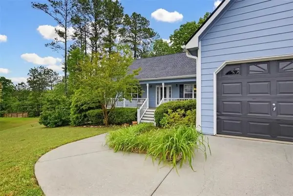108 Misty Oak Lane, Dallas, GA 30132