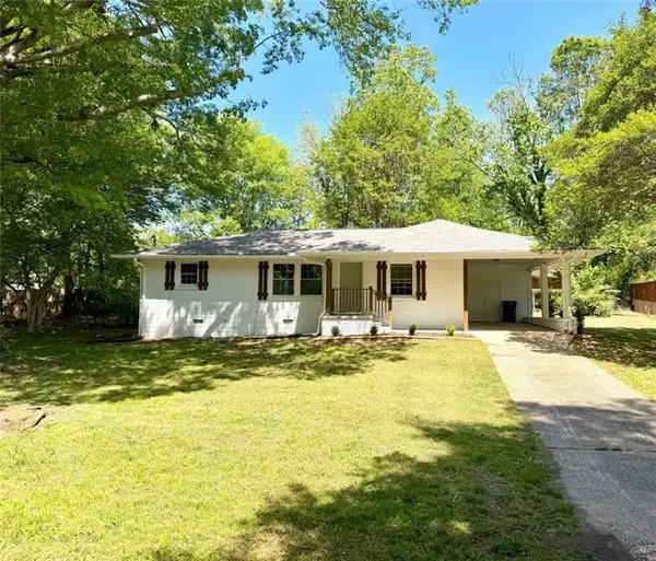 926 Green Valley Road, Mableton, GA 30126