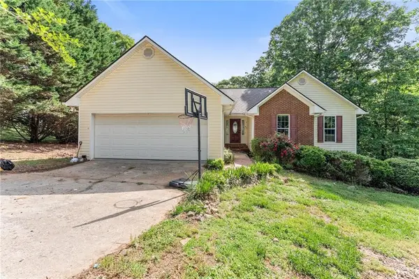 413 Rolling Meadows Drive, Cleveland, GA 30528
