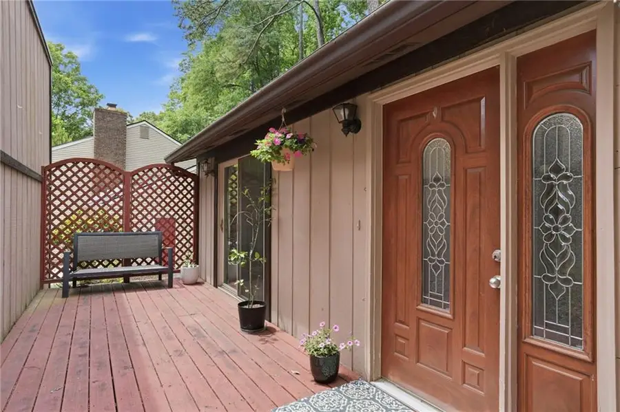 140 Hillside Lane, Roswell, GA 30076 - #2