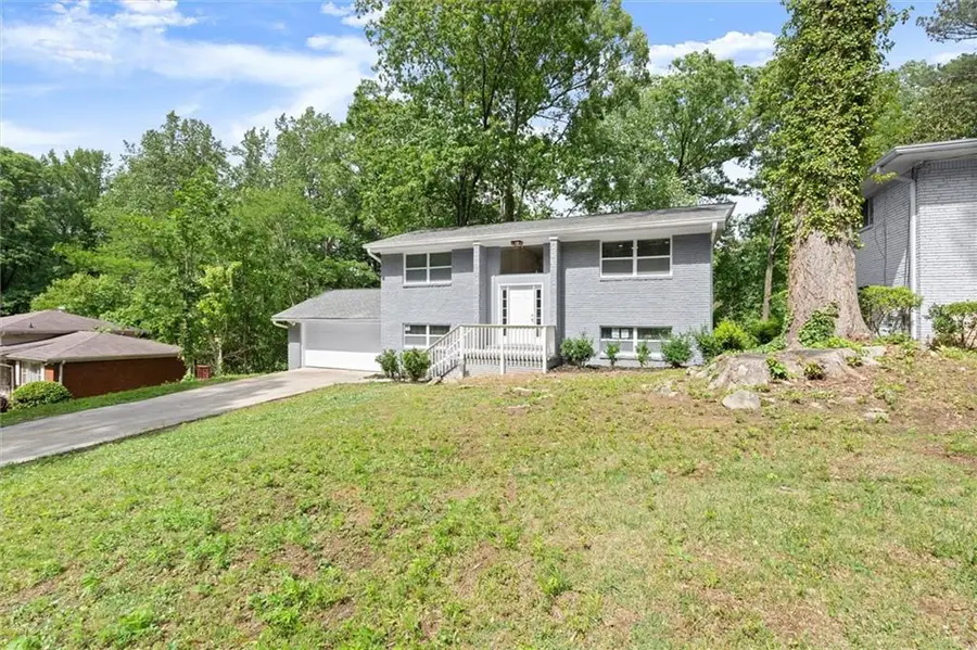 495 Larchmont Circle Nw, Atlanta, GA 30318 - #2