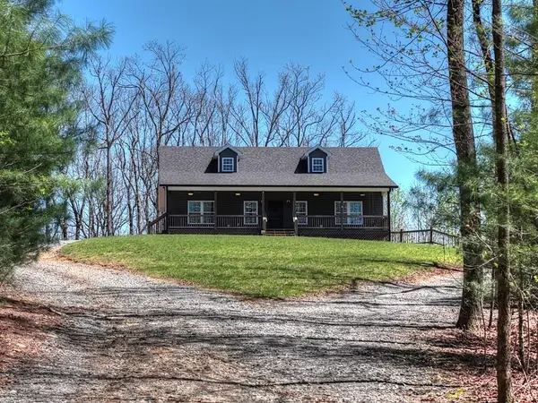 1073 Old Burnt Mountain Road, Ellijay, GA 30536