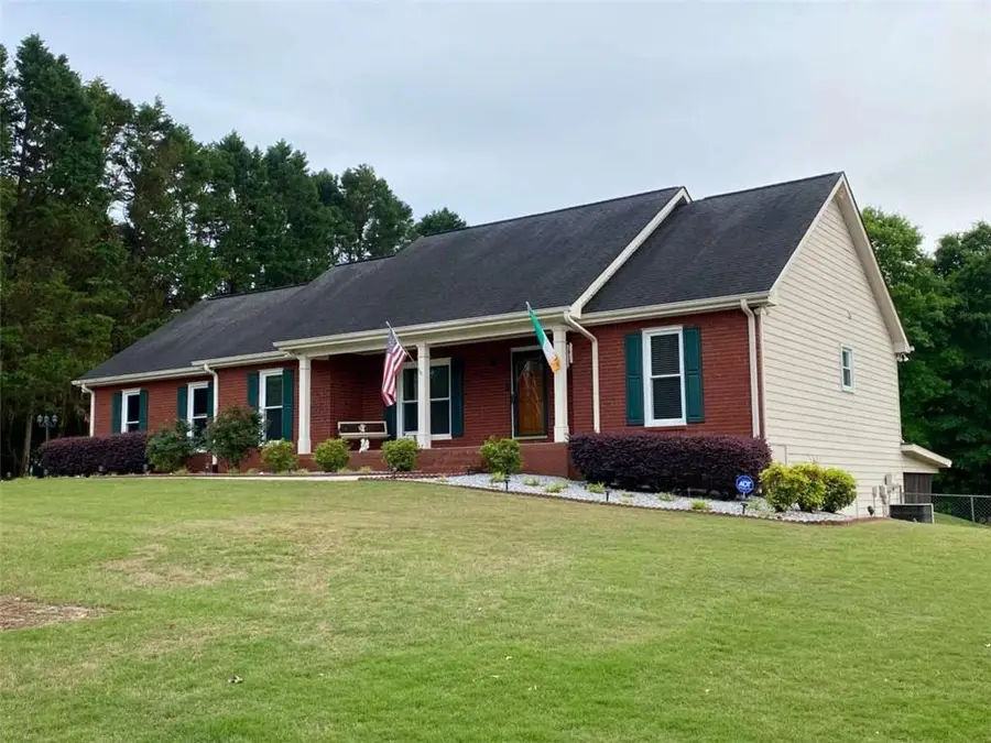 2822 Green Road, Loganville, GA 30052 - #2
