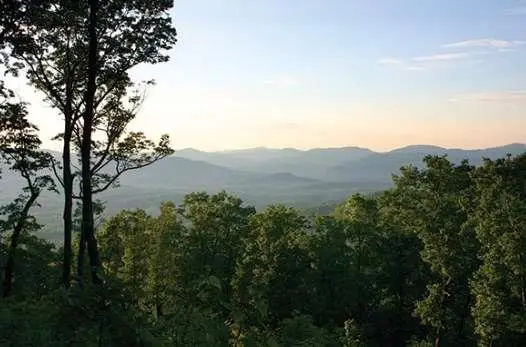 2 Mountain Oak Road, Cleveland, GA 30528