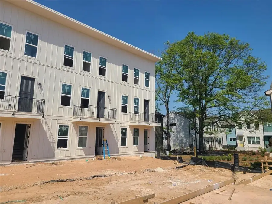 498 Burroughs Street Se #323, Atlanta, GA 30315 - #2