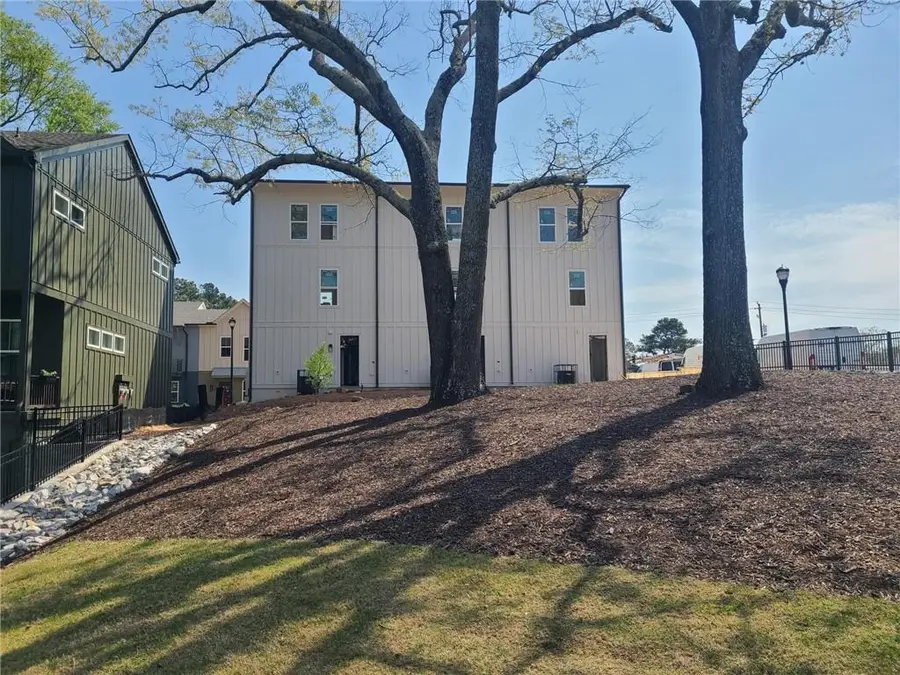 498 Burroughs Street Se #323, Atlanta, GA 30315 - #3