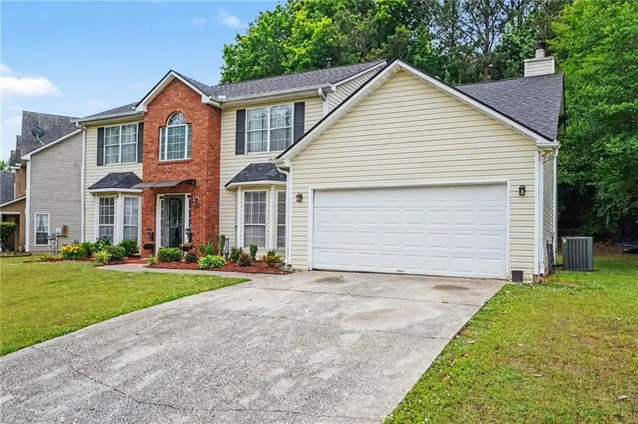 1142 W Shore Drive, Riverdale, GA 30296 - #2