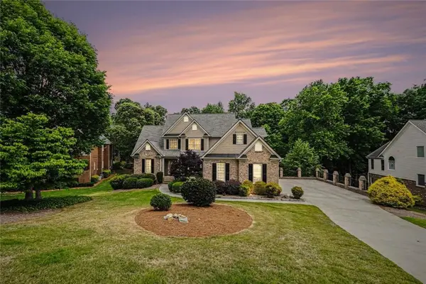 4621 Chartwell Chase Court, Flowery Branch, GA 30542