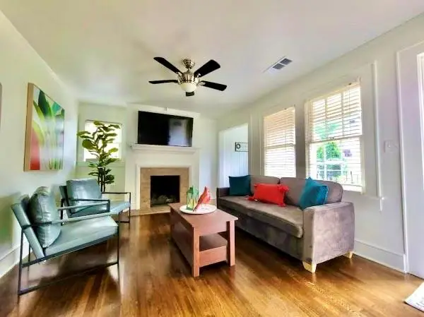 1267 Holly Street Nw, Atlanta, GA 30318 - #1
