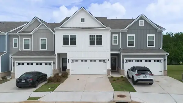 1074 Chastain Drive #44, Sugar Hill, GA 30518